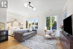 Guest Room 1 - 