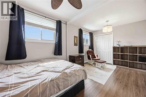 172 Templeton Crescent, St Clair, ON - Indoor Photo Showing Bedroom