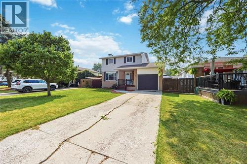 172 Templeton Crescent, St Clair, ON - Outdoor