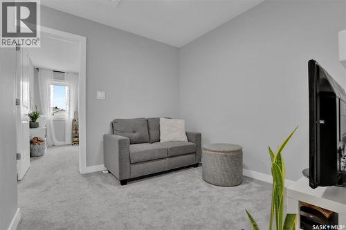 7945 Flax Avenue, Regina, SK - Indoor
