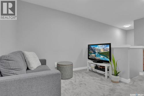 7945 Flax Avenue, Regina, SK - Indoor