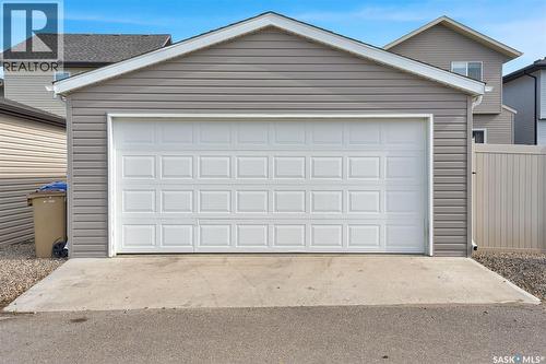 7945 Flax Avenue, Regina, SK - Outdoor With Exterior