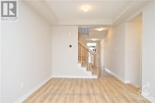 Imported from oreb - 236 Atima Circle, Ottawa, ON - Indoor Photo Showing Other Room