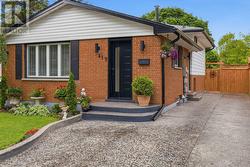 419 FERNDALE AVENUE  London South (South Q), ON N6C 2Y9