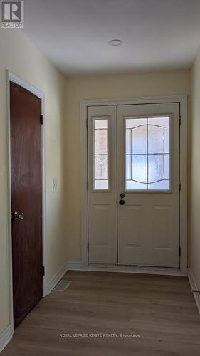 MAIN - 15 BEACHAM CRESCENT , Toronto, Ontario M1T 1M9 3
