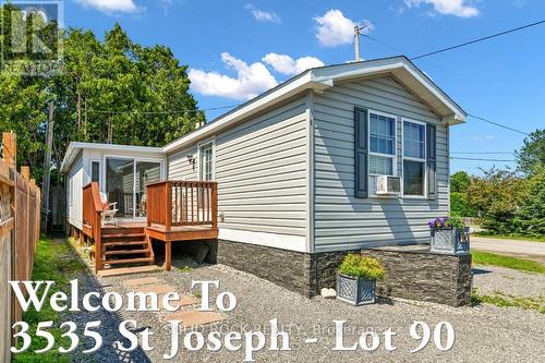 90 - 3535 ST JOSEPH BOULEVARD  Ottawa, ON K4A 0Z6
