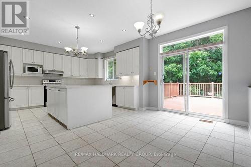 55 Maple Stand Way, Ottawa, ON - Indoor Photo Showing Kitchen