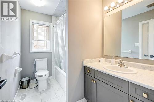 417 Rivertrail Avenue, Kitchener, ON - Indoor Photo Showing Bathroom