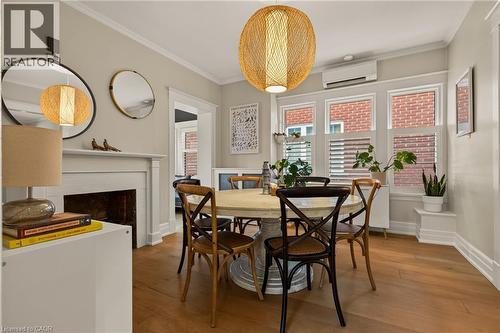 61 Mountain Avenue, Hamilton, ON - Indoor Photo Showing Dining Room