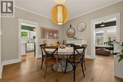 61 Mountain Avenue, Hamilton, ON - Indoor Photo Showing Dining Room