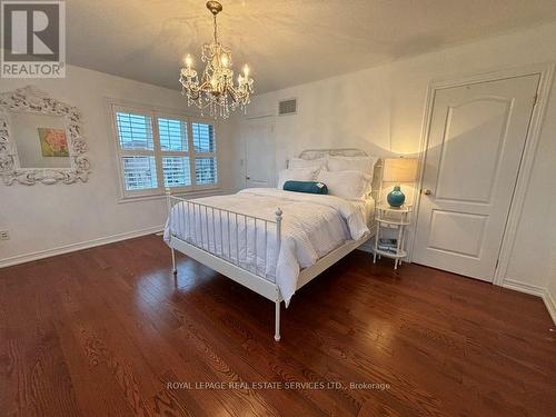 4710 Tassie Road, Burlington, ON - Indoor Photo Showing Bedroom