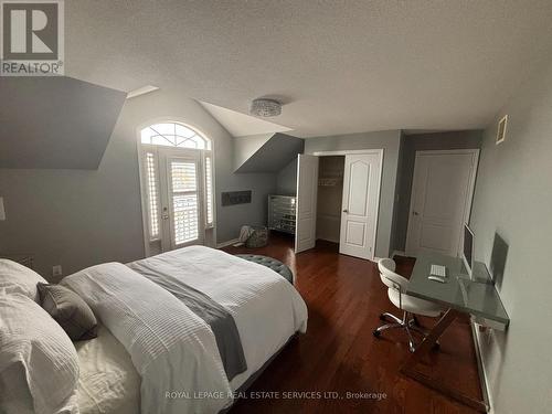 4710 Tassie Road, Burlington, ON - Indoor Photo Showing Bedroom
