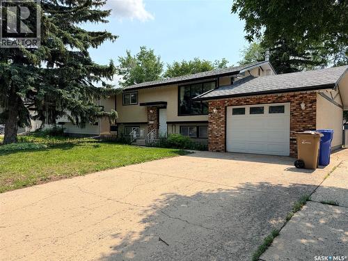 2221 BEDFORD AVENUE E  Regina, SK S4N 0H1