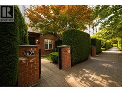5603 WILLOW STREET  Vancouver, BC V5Z 3S3