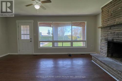 25035/7 Maple Beach Road, Brock, ON - Indoor With Fireplace