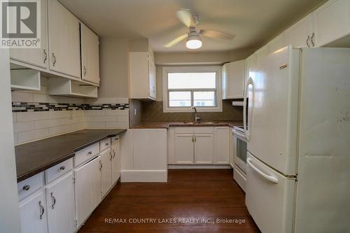 25035/7 Maple Beach Road, Brock, ON - Indoor Photo Showing Kitchen