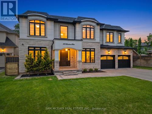 390 SANDHURST DRIVE  Oakville, ON L6L 4L3
