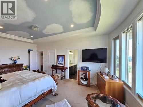 1494 Montenegro Drive, Kelowna, BC - Indoor Photo Showing Bedroom