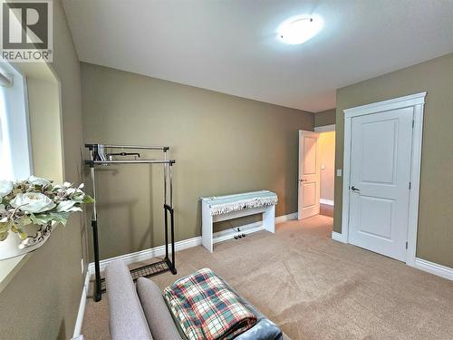 Suite 2nd bedroom - 1494 Montenegro Drive, Kelowna, BC - Indoor Photo Showing Other Room