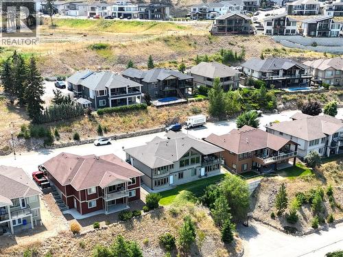 1494 Montenegro Drive, Kelowna, BC - Outdoor