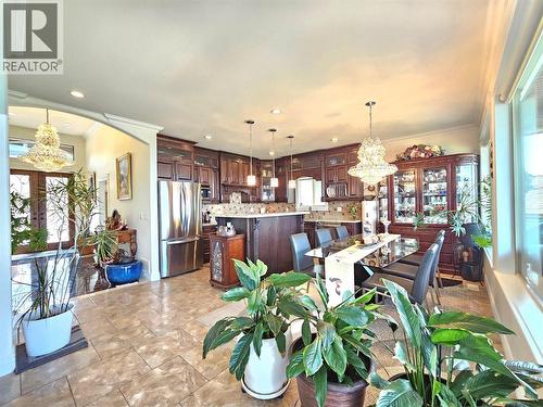 Kitchen - 1494 Montenegro Drive, Kelowna, BC - Indoor