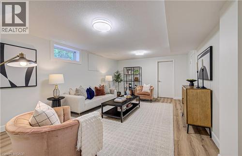 163 Lynnbrook Crescent, Waterloo, ON - Indoor