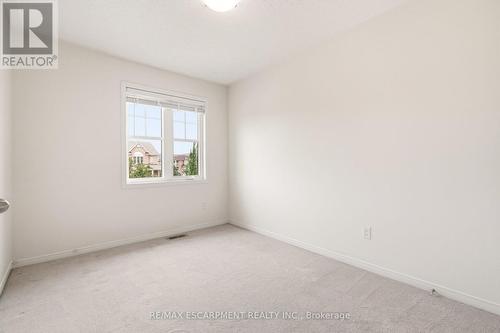 215 Nisbet Boulevard, Hamilton, ON - Indoor Photo Showing Other Room