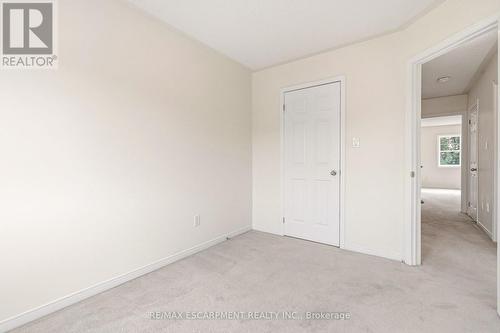 215 Nisbet Boulevard, Hamilton, ON - Indoor Photo Showing Other Room