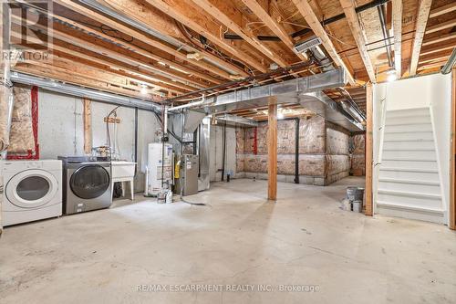 215 Nisbet Boulevard, Hamilton, ON - Indoor Photo Showing Basement