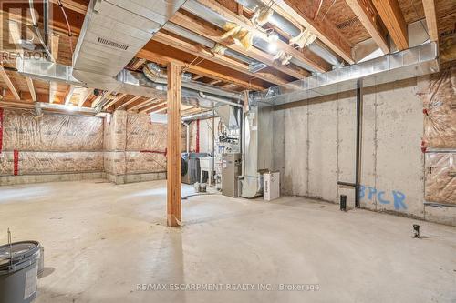 215 Nisbet Boulevard, Hamilton, ON - Indoor Photo Showing Basement