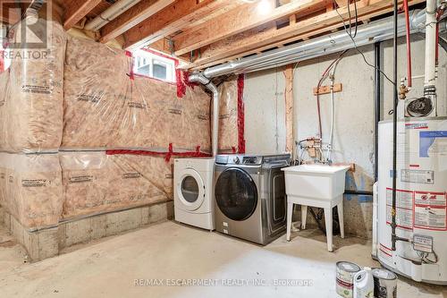 215 Nisbet Boulevard, Hamilton, ON - Indoor Photo Showing Laundry Room