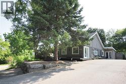 15 POPLAR Trail  Puslinch, ON N3C 2V4