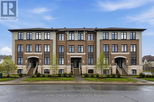 2341 ESPRIT DRIVE  Ottawa, ON K4A 0T4
