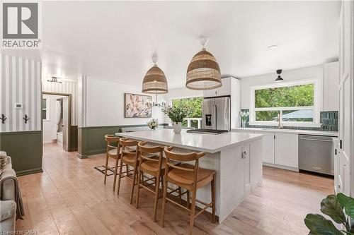 271 Linden Avenue, Burlington, ON - Indoor