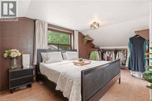 271 Linden Avenue, Burlington, ON - Indoor Photo Showing Bedroom