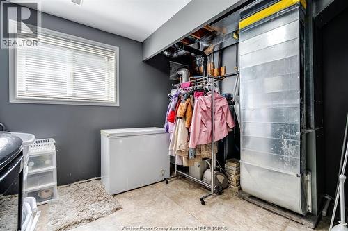 53 Antonio, Leamington, ON - Indoor Photo Showing Laundry Room