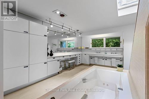 403123 Grey 4 Road, West Grey, ON - Indoor