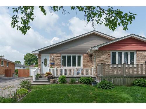 830 WILMONT Place  Sarnia, ON N7T 4Z8