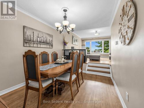 3272 Marlene Court, Mississauga, ON - Indoor Photo Showing Dining Room