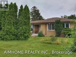 MAIN - 9 MALDAVER AVENUE Mississauga, ON L5M 1W4
