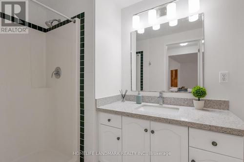 367 Havendale Crescent, Waterloo, ON - Indoor Photo Showing Bathroom