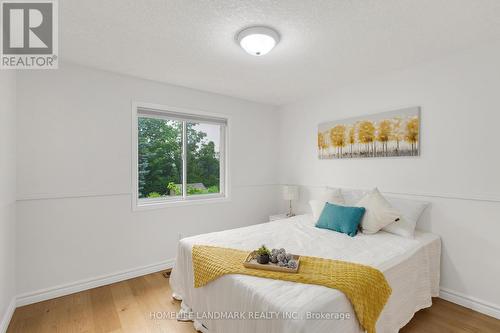 367 Havendale Crescent, Waterloo, ON - Indoor Photo Showing Bedroom