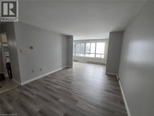 65 Highland Crescent Unit# 201, Kitchener, ON - Indoor Photo Showing Other Room