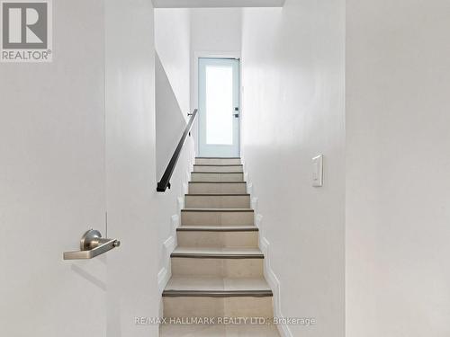 BASEMENT ROOM 1 - 2205 VICTORIA PARK AVENUE , Toronto, Ontario M1R 1V8 3