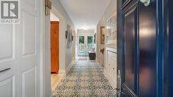 Foyer - 