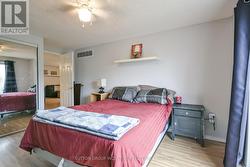 Primary Bedroom - 