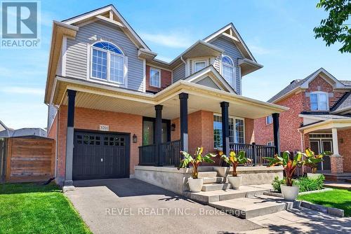 3201 Munson Crescent, Burlington, ON - Outdoor With Facade
