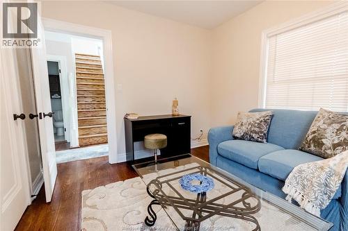 509 Morand, Windsor, ON - Indoor Photo Showing Living Room
