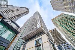 1909 - 8 CUMBERLAND STREET Toronto, ON M4W 0B6