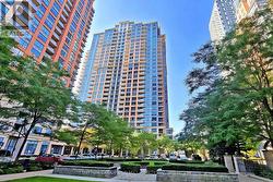 842 - 35 VIKING LANE Toronto, ON M9B 0A2